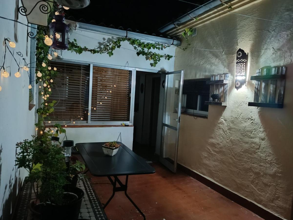 Naturalia: La Casita Con Patio Касерес Экстерьер фото